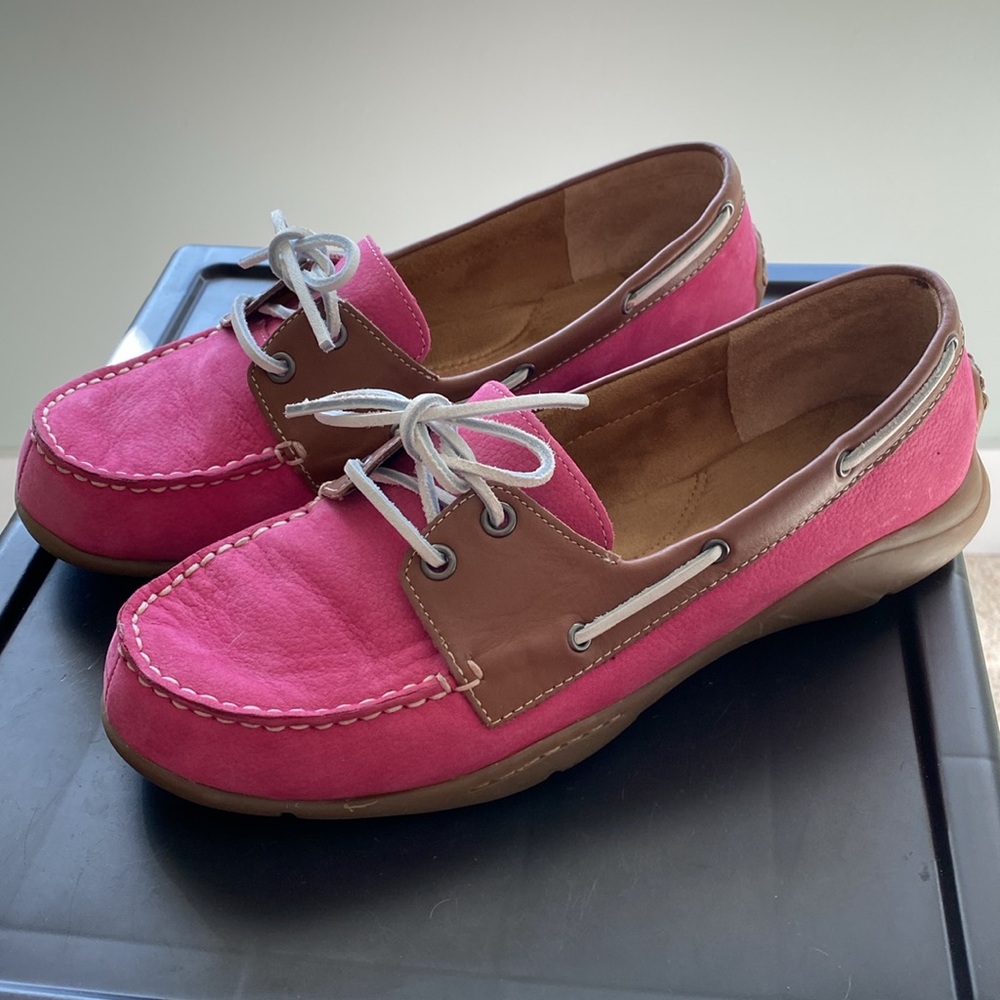 Aerosoles Velocity Hot Pink Nubuck